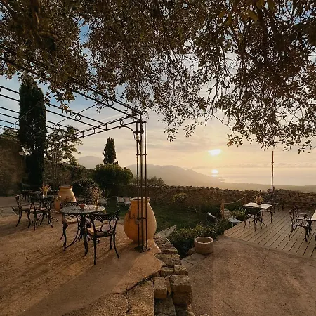 Hotel Palazzu 3*