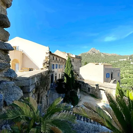 Hotel Palazzu 3*