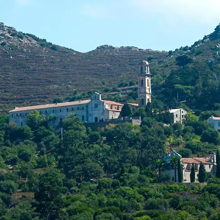 Palazzu Hotel 3*