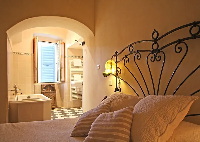 Palazzu Hotel 3*