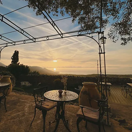 Palazzu Hotel 3*
