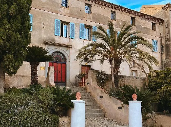 Palazzu Hotel 3*