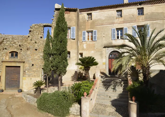 Palazzu Hotel